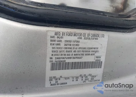 2001 Mercury Grand Marquis Gs z USA, uszkodzony, nr VIN 2MEFM74W81X690667